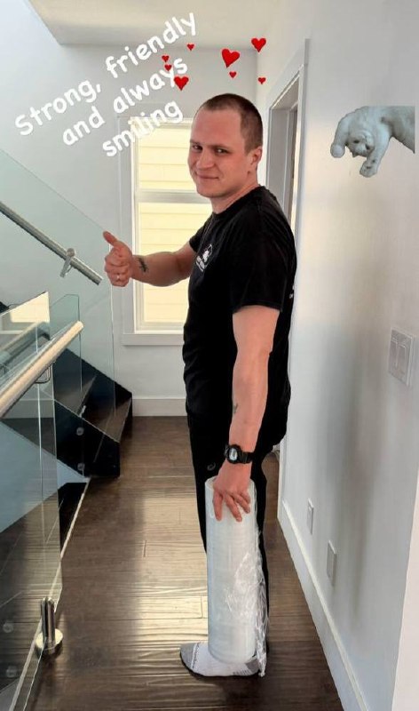 photo_5433935946970764761_x